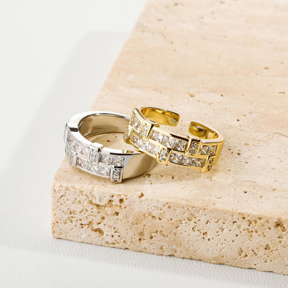 Adjustable Baguettes Ring